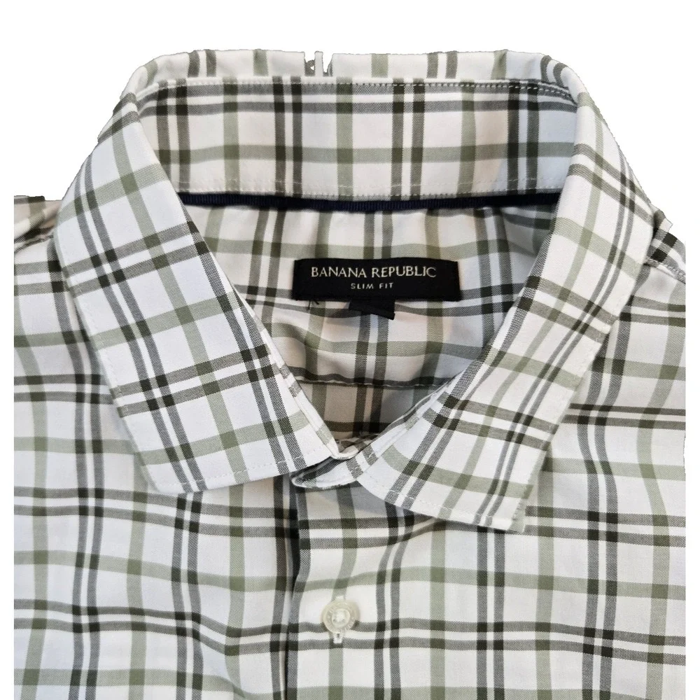 Banana Republic Men's Slim Fit‎ Long Sleeve Button Down Shirt Large Lot Of 2